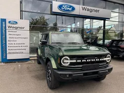 Grün Neu 2025 Ford Bronco SUV | 59.990 €