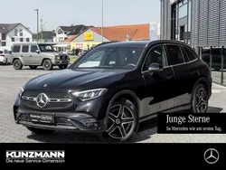 Obsidianschwarz metallic Gebraucht 2024 Mercedes GLC200 AMG SUV | 50.150 € (Guter Preis)