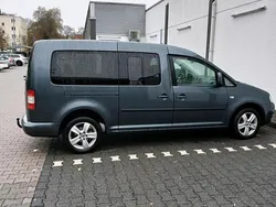 Grau Gebraucht 2009 VW Caddy Maxi Van / Kleinbus | 8.300 € (Teuer)