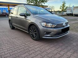 Grau Gebraucht 2016 VW Golf Sportsvan Allstar Van / Kleinbus | 12.990 € (Guter Preis)