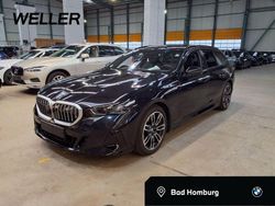 Black sapphire (schwarz) Gebraucht 2025 BMW 540 M Sport Kombi | 62.400 € (Superpreis)