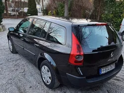 Schwarz Gebraucht 2005 Renault Mégane II Authentique Limousine | 1.420 € (Fairer Preis)