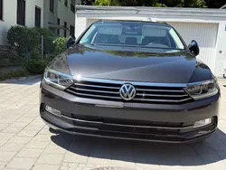 Grau Gebraucht 2018 VW Passat Comfortline Kombi | 17.900 € (Guter Preis)