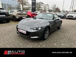 Beige Neu 2025 Mazda MX5 Kazari Cabrio | 36.490 €