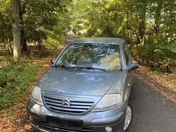 Grau Gebraucht 2004 Citroën C3 Kleinwagen | 2.490 € (Teuer)