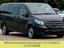 Schwarz Gebraucht 2018 Mercedes Vito Van / Kleinbus | 20.000 € (Guter Preis)