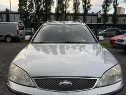 Silber Gebraucht 2004 Ford Mondeo Ghia Kombi | 1.899 € (Fairer Preis)