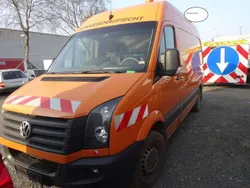Leuchtorange Gebraucht 2014 VW Crafter Van | 5.950 € (Etwas zu teuer)