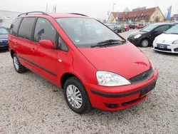 Rot Gebraucht 2001 Ford Galaxy Ghia Van / Kleinbus | 3.350 € (Teuer)