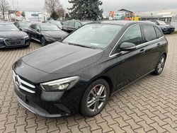Schwarz Gebraucht 2019 Mercedes B220 Van / Kleinbus | 19.990 € (Fairer Preis)