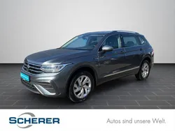 Platinum grey metallic (metallic) Gebraucht 2022 VW Tiguan Allspace Life SUV | 34.900 € (Guter Preis)