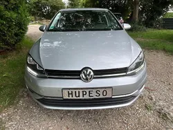 Silber Gebraucht 2017 VW Golf VII Comfortline Limousine | 11.890 € (Guter Preis)