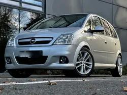 Silber Gebraucht 2006 Opel Meriva OPC Van / Kleinbus | 3.993 € (Teuer)