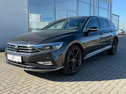 Grau Gebraucht 2022 VW Passat Elegance Kombi | 30.270 € (Fairer Preis)
