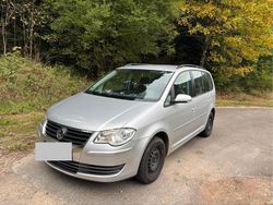 Grau Gebraucht 2009 VW Touran Van / Kleinbus | 4.850 € (Fairer Preis)