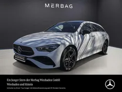 Polarweiß Gebraucht 2023 Mercedes CLA250e AMG line Limousine | 36.360 € (Fairer Preis)