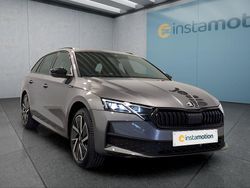 Grau Gebraucht 2025 Skoda Octavia Kombi | 40.449 € (Teuer)