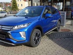 Laserblau Gebraucht 2019 Mitsubishi Eclipse Cross Top SUV | 13.490 € (Guter Preis)