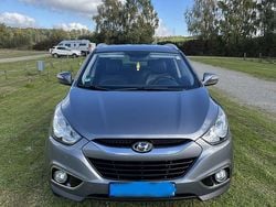 Grau Gebraucht 2013 Hyundai Tucson SUV | 9.850 € (Fairer Preis)