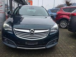 Grün Gebraucht 2013 Opel Insignia Country Tourer Basis Kombi | 7.500 € (Superpreis)