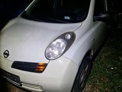 Gelb Gebraucht 2004 Nissan Micra Kleinwagen | 600 € (Superpreis)