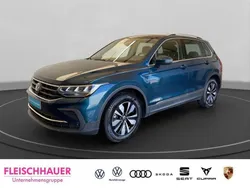 Blau Gebraucht 2023 VW Tiguan Move SUV | 31.970 € (Guter Preis)