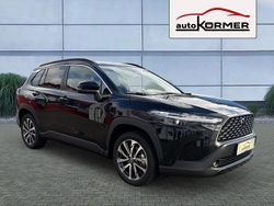 Tiefschwarz mica metallic Neu 2025 Toyota Corolla Cross Team SUV | 34.690 € (Fairer Preis)