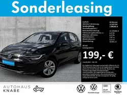 Außenfarbe: Gebraucht 2024 VW Golf VIII Life Limousine | 23.240 € (Guter Preis)