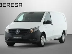 Arktikweiß Gebraucht 2023 Mercedes Vito Van / Kleinbus | 30.440 € (Guter Preis)