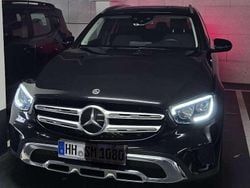 Gebraucht 2020 Mercedes GLC200 SUV | 35.000 € (Etwas zu teuer)