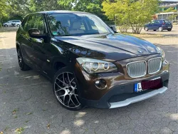 Braun Gebraucht 2010 BMW X1 SUV | 7.990 € (Fairer Preis)