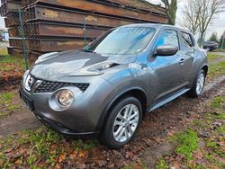 Grau Gebraucht 2016 Nissan Juke Tekna SUV | 5.999 € (Fairer Preis)