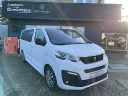 Weiß Gebraucht 2022 Peugeot Traveller Allure Van / Kleinbus | 35.990 € (Fairer Preis)