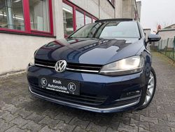 Blau Gebraucht 2013 VW Golf VII Highline Limousine | 10.900 € (Etwas zu teuer)
