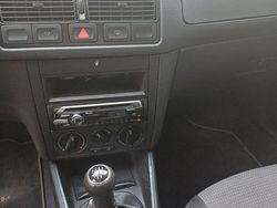 Blau Gebraucht 2001 VW Golf Limousine | 1.800 € (Fairer Preis)