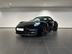 Tiefschwarzmetallic Gebraucht 2024 Porsche 911 Carrera 4 GTS Cabrio | 179.900 € (Etwas zu teuer)