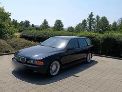 Schwarz Gebraucht 1998 BMW 540 Kombi | 15.999 €