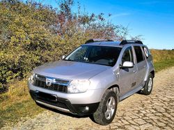 Silber Gebraucht 2011 Dacia Duster Kombi | 6.500 € (Teuer)