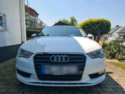 Weiß Gebraucht 2017 Audi A3 Limousine | 18.500 €