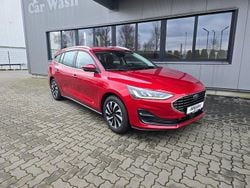 Rot Gebraucht 2025 Ford Focus Titanium Limousine | 23.990 € (Superpreis)
