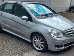Silber Gebraucht 2007 Mercedes B200 Van / Kleinbus | 2.999 € (Superpreis)