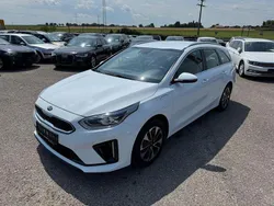 Weiß Gebraucht 2021 Kia Ceed Kombi | 15.990 € (Fairer Preis)