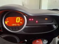 Schwarz Gebraucht 2014 Renault Twingo Initiale Paris Kleinwagen | 3.700 € (Fairer Preis)