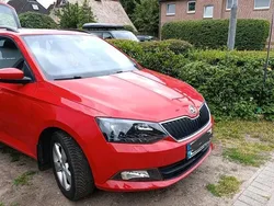 Rot Gebraucht 2017 Skoda Fabia Kombi | 9.500 € (Fairer Preis)