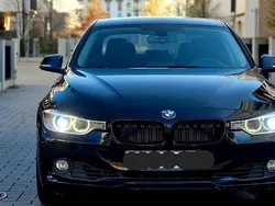 Schwarz Gebraucht 2012 BMW 330 Performance Limousine | 9.900 € (Guter Preis)