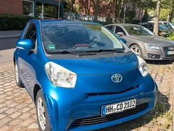 Blau Gebraucht 2011 Toyota iQ Kleinwagen | 2.750 € (Guter Preis)