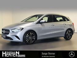 lack hightechsilber Gebraucht 2024 Mercedes 200 Progressive Limousine | 31.500 € (Superpreis)