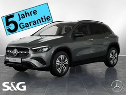 Metalliclack mountaingrau Gebraucht 2024 Mercedes GLA200 AMG SUV | 41.659 € (Fairer Preis)