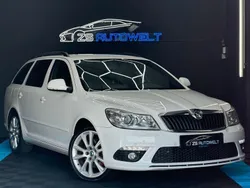 Weiß Gebraucht 2012 Skoda Octavia RS Kombi | 8.390 € (Guter Preis)