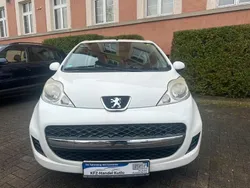 Schwarz Gebraucht 2007 Peugeot 107 Kleinwagen | 3.490 € (Teuer)
